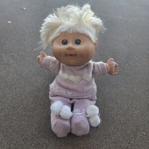 2011 CABBAGE PATCH KIDS 15" Baby Girl Pink Moving Eyes Blonde Hair Blue …